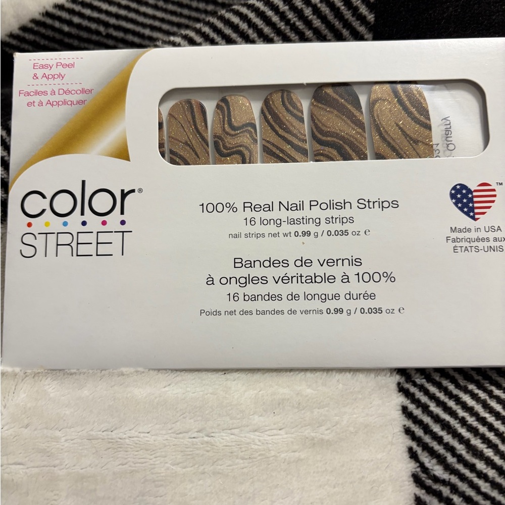 Color Street Metallic Gold Wave Nail Strips SORRY NOT QUARRY